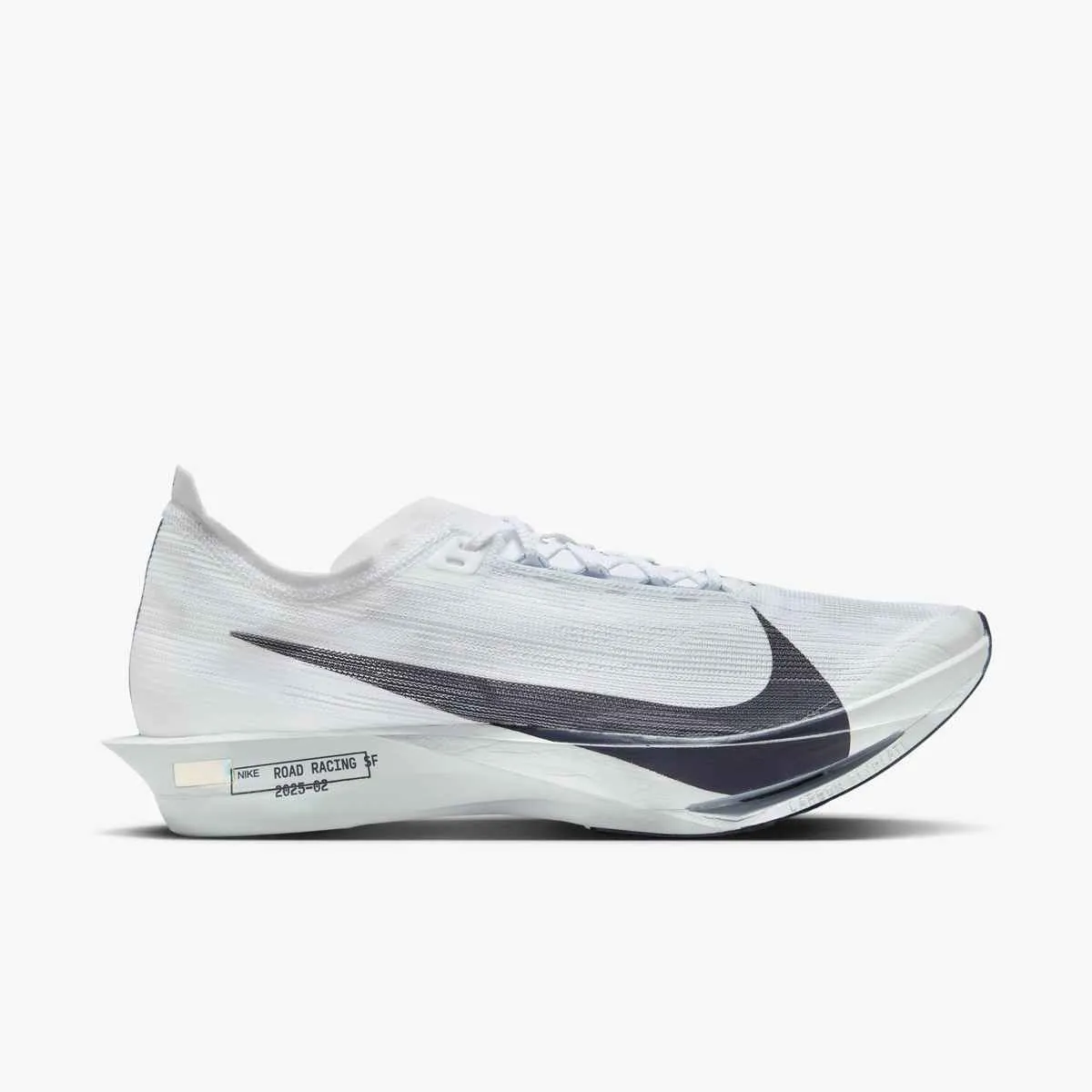 新品 28.5㎝　ナイキ ZOOM X STREAKFLY 2 ランニング Nike STREAKFLY 2 100